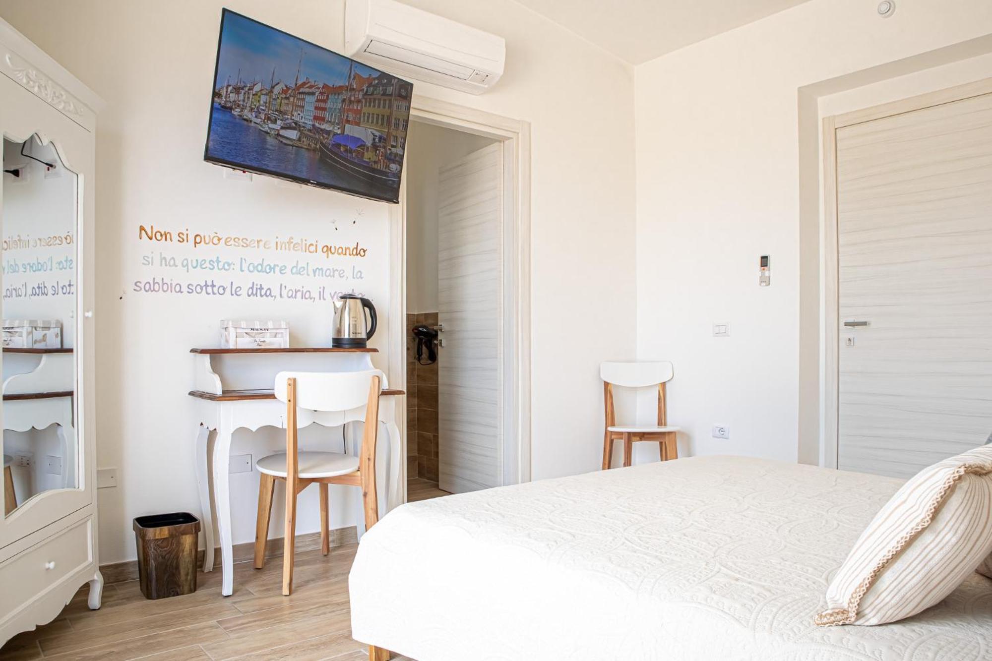 Il Soffione Hotel กัสเตลซาร์โด ภายนอก รูปภาพ
